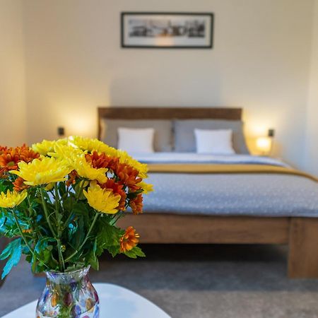 Ubytovani Na Samote - Apartman U Tesaru Komarice Buitenkant foto