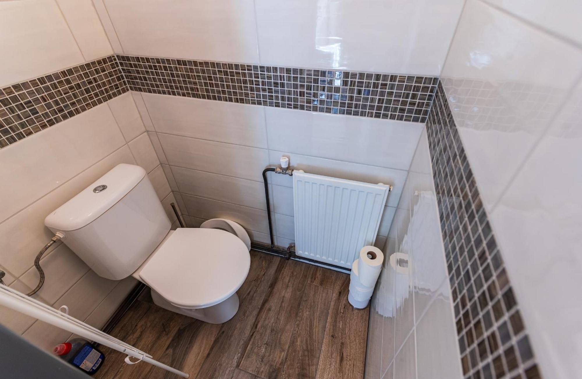 Ubytovani Na Samote - Apartman U Tesaru Komarice Buitenkant foto