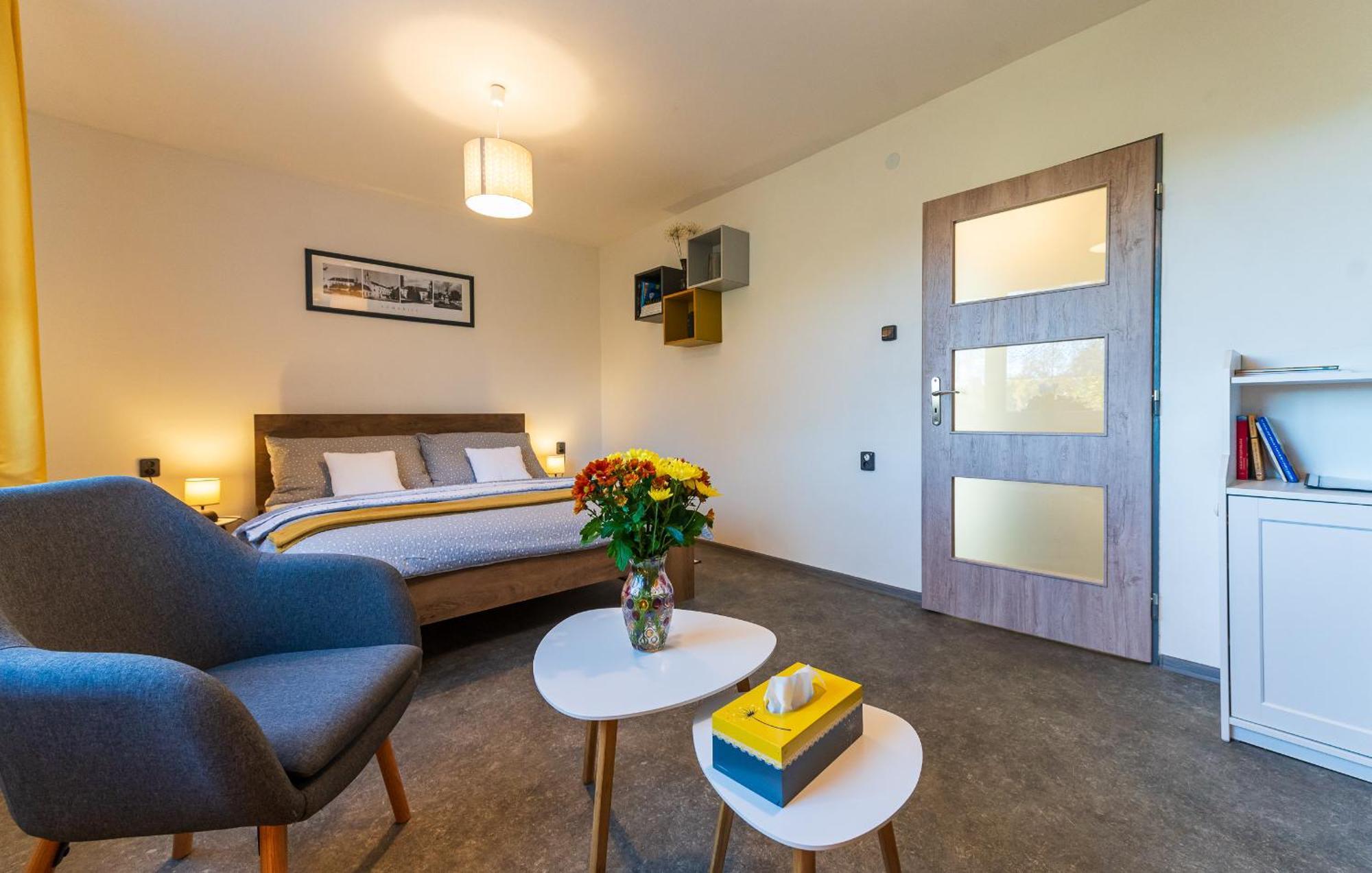 Ubytovani Na Samote - Apartman U Tesaru Komarice Buitenkant foto